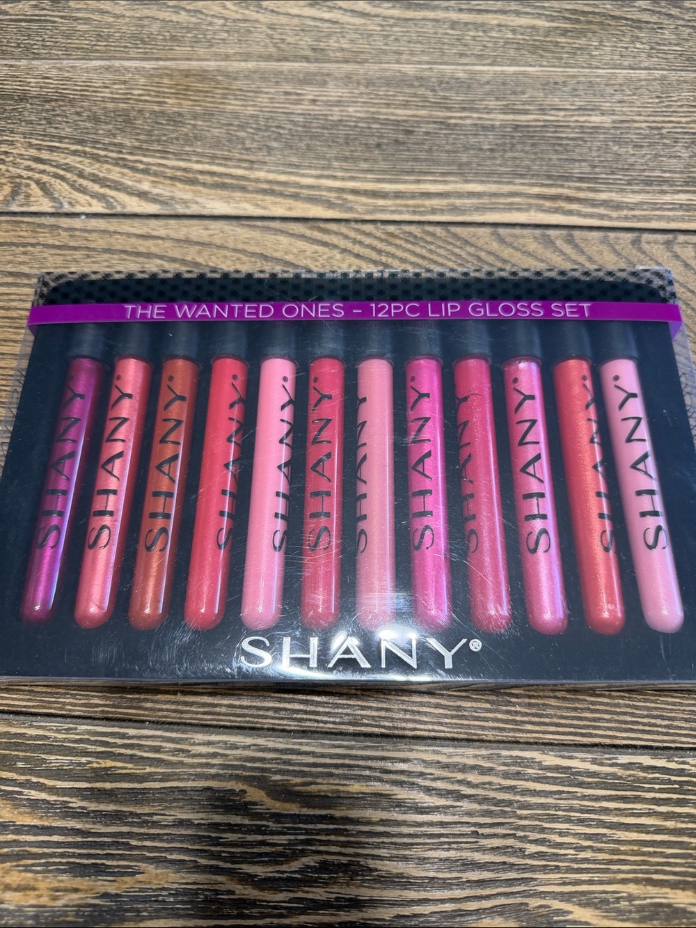SHAN 12pc Lip Gloss Set - Mixed Pink & Red Shades
